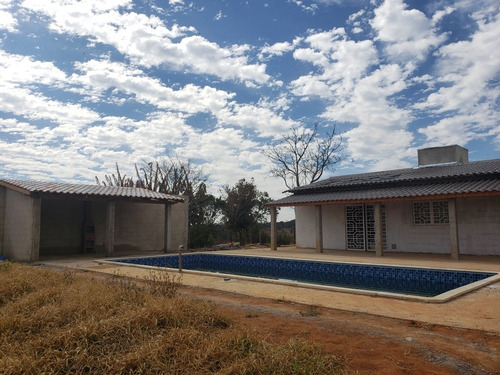 Imagem 1 de 7 de Chácara Com Piscina Aquecida Em Ibiúna