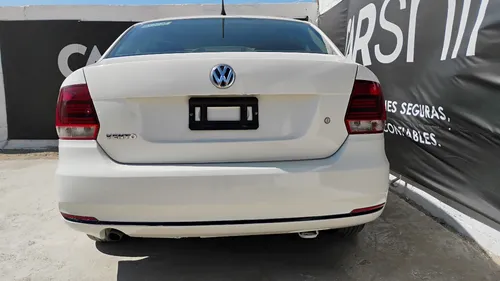 Volkswagen Vento 1.6 Starline At
