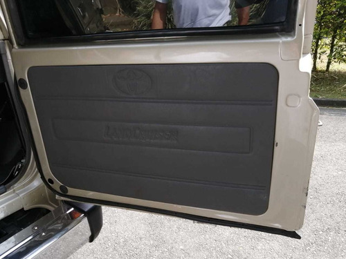 Toyota Land Cruiser 100 4.5 Gasolina