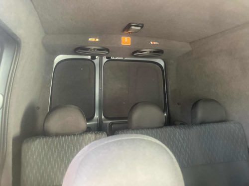 Imagen 10 de 14 de Renault Kangoo 2016 1.6 Furgon Ph3 Confort 1plc