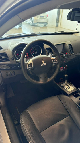 Mitsubishi Lancer 2.0 Cvt 4p