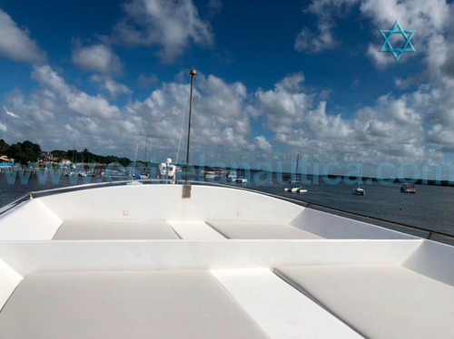 Imagem 12 de 15 de Lancha Catamarã 72 Iate Barco N Phantom Azimut Ferretti