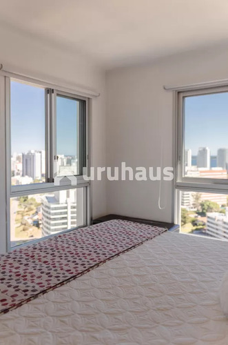 Venta Apartamento Dos Dormitorios Punta Del Este Edifcio Wind Tower
