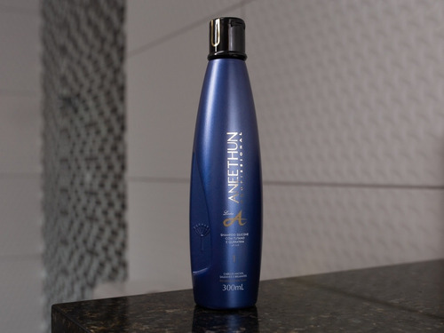 Aneethun Shampoo Linha A 300ml Hidratação E Brilho Intenso
