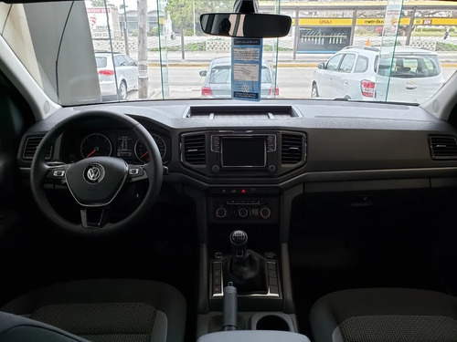 Imagen 8 de 15 de Volkswagen Amarok Comfortline 2.0 4x2 180cv 0 Km 2022