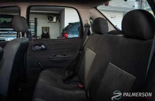 Imagen 11 de 12 de Chevrolet Corsa 2008 1.6 Classic Super Pkele