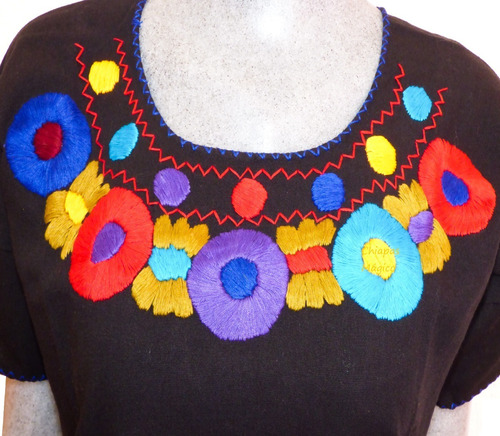 Blusas Bordadas A Mano De Chiapas / Tallas Y Colores / M029