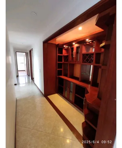 Apartamento En Alquiler En Envigado - Otra Parte