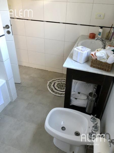 Avestruz Y Paraiso - Casa 4 Dormitorios - Carilo