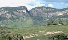 Chácara No Sul De Minas , 5.000 M2 Em Aiuruoca Mg , Perto Da Vale Do Matutu, Bom De Água. - 209