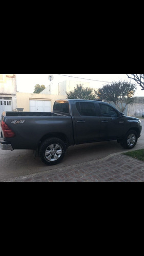 Toyota 2017 Sr 4x4