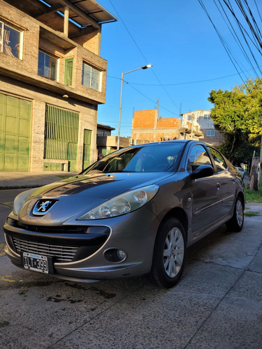 Peugeot 207 2.0 Sedan Xt Hdi