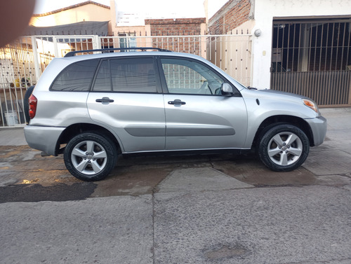 Bonita Y Conservada Rav 4 2004 4 Cilindros ,todo Le Trabaja