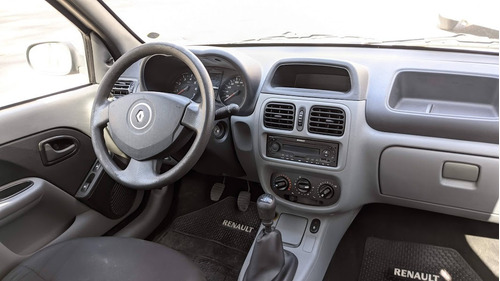 Renault Clio 1.2 Authentique Pack Ii 75cv
