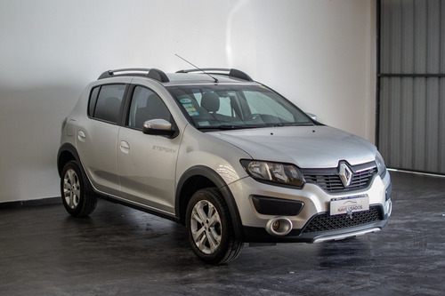 Imagen 2 de 15 de Renault Sandero Stepway 2017 1.6 Privilege 105cv Ab208 Lum