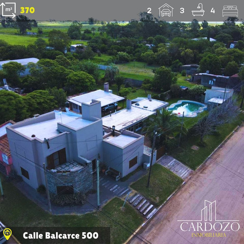 Excelente Casa 7 Ambientes En Venta En Alberdi Pcia Bs As 370m2 Oportunidad