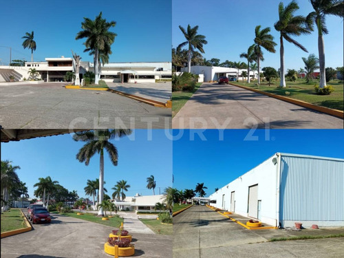 Oficinas En Venta En Carretera Tampico-mante, Altamira