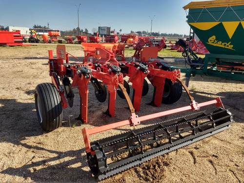 Descompactador De Suelos Marca Ipacol Modelo Astrus Ehp 350