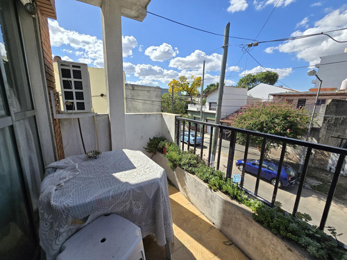 En Venta Ph De 4 Amb. Fte Cochera 2 Autos Patio Y Terraza Villa Maipu