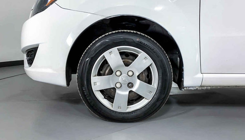 Imagen 10 de 15 de 35342 - Chevrolet Aveo 2016 Con Garantía