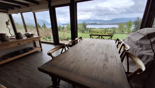 Casa En Venta De 5 Dorm. En Panguipulli