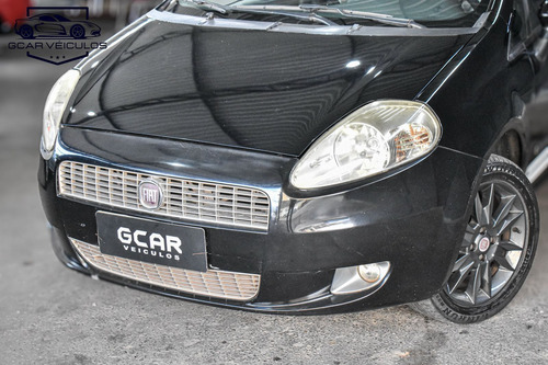 Fiat Punto 1.6 16v Essence Flex 5p