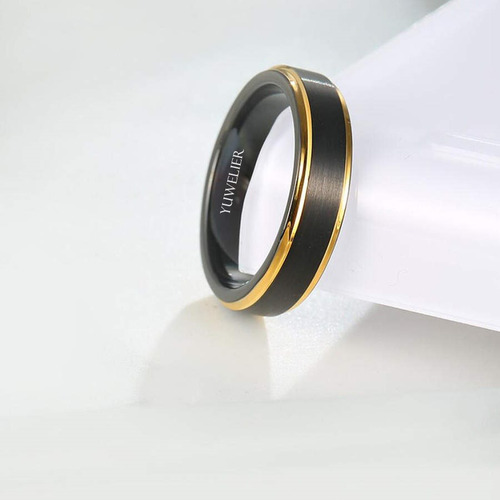 Anillo De Tungsteno Slim Black & Gold Borders
