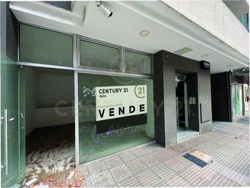 Venta De Local Comercial En Cordón Sur. 55m2 Con Subsuelo.