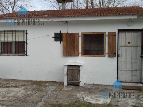 Imagen 10 de 17 de Venta De 2 Casas 4 Ambientes - Mar De Ajo