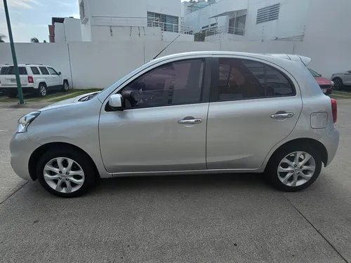 Nissan March 1.6 Advance At