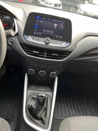 Imagen 15 de 23 de Chevrolet Onix 2020 1.2 Lt Tech Onstar
