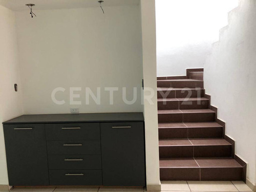 Venta De Casa Sn Francisco Totimehuacan Valsequillo Periferico Puebla, Puebla.