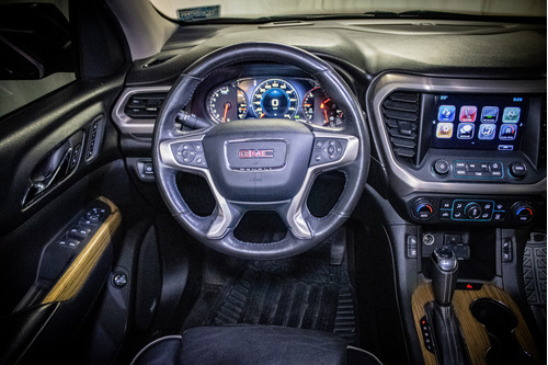 GMC Acadia 3.7 Denali At