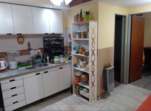 Venta Ph 3 Amb Pequeño Con Patio En Ramos Mejia Centro