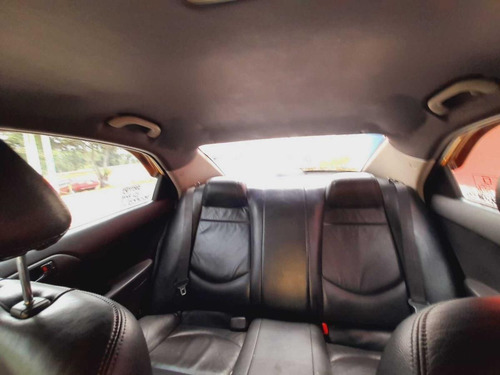 Imagen 7 de 11 de Taxis Kia Cerato Forte