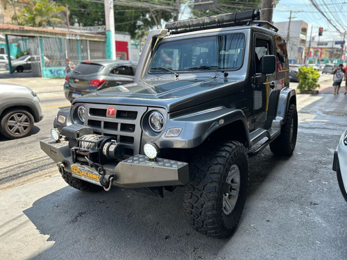 Troller T4 3.2 2p