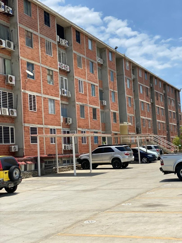 Imagen 1 de 8 de Apartamento En Alquiler En Macuto De 60m2