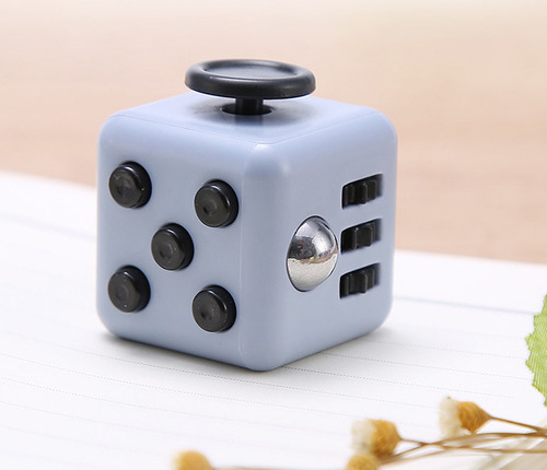 Fidget Juguetes Ser Adecuado Para La Ansiedad 6 En1 Color Gris