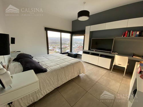 Casa En Venta En La Cuesta La Calera