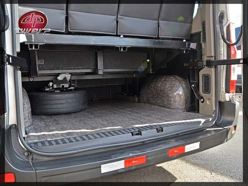 Van Passageiro Renault Master L3h2 16l