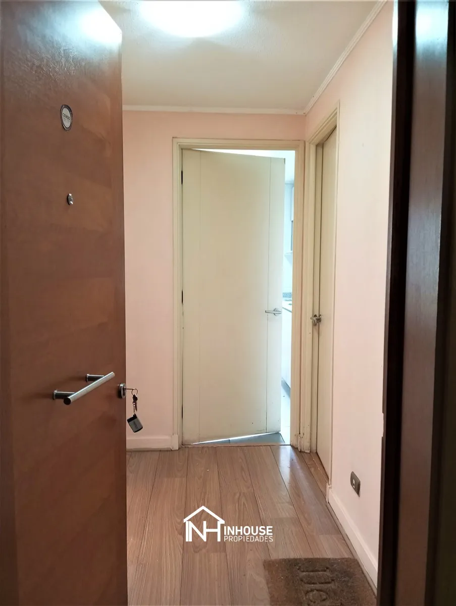 Imagen 2 de 27 de Departamento De 2 Dorm, 2 Baños, 2 Estac Y 1 Bod, San Miguel