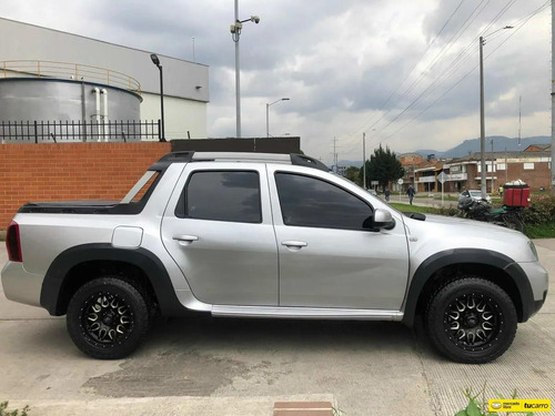 Renault Duster Oroch Dinamique 2.0