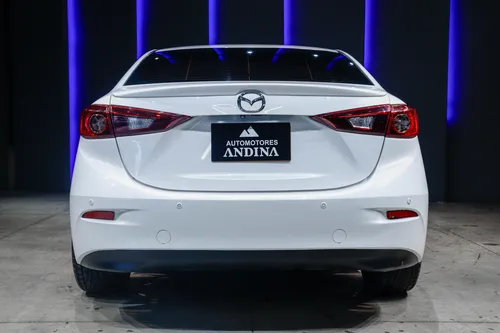 Mazda 3 Touring 2.0