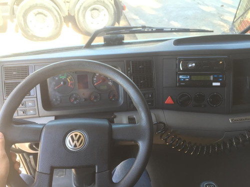 Imagem 10 de 15 de Caminhão Tanque Volkswagen 24.250 6x2 (constellation) Branco