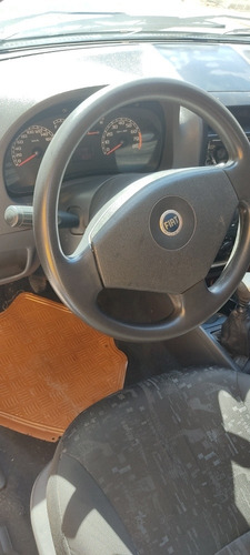 Imagem 5 de 8 de Fiat Palio Weekend 1.3 Flex