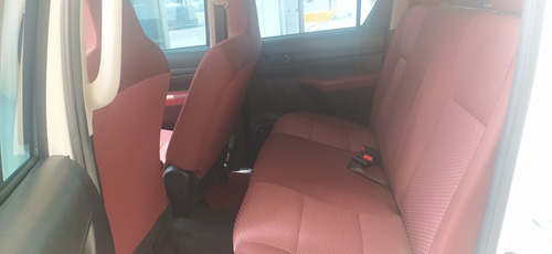 Hilux Dubai