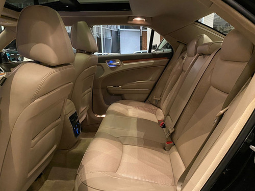 Imagem 10 de 10 de 300c 3.6l V6