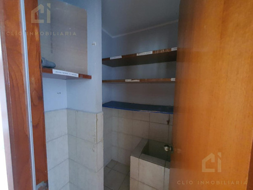 Oficina En Renta Sobre El Boulevard Adolfo Ruiz Cortines, Cerca De Plaza Mocambo, Se Encuentra En El Segundo Piso