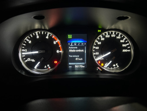 Toyota Hilux Pick-Up 2.8 Cd Srx 177cv 4x4