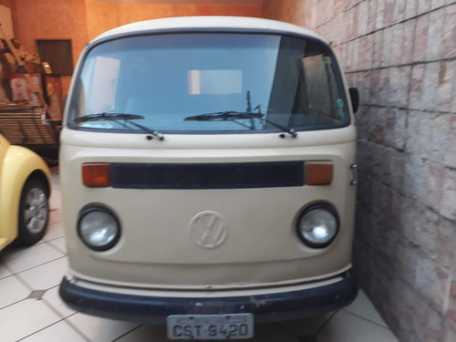 Kombi Furgão 1.6 Álcool